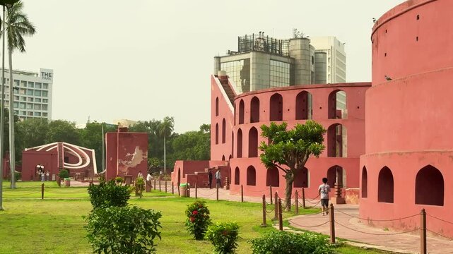 delhi's best astronomical monument also called jantr mantr