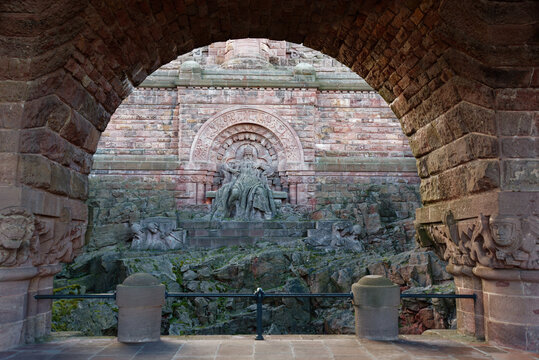 Th&uuml;ringen - Kyffh&auml;user - Kaiser-Wilhelm-Nationaldenkmal - Barbarossa