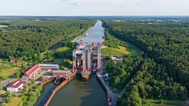 Ship lift and canal waterway. Engineering construction, transport infrastructure and vessel transit. Industrial technology, elevator technology. Waterway transit. Lift technology
