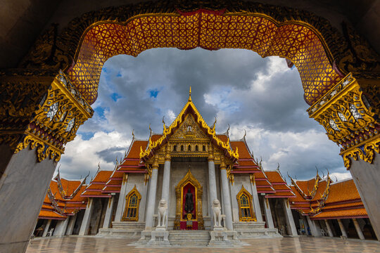 Wat benchamaborphit marble floor temple blue sky with cloud sightseeing travel