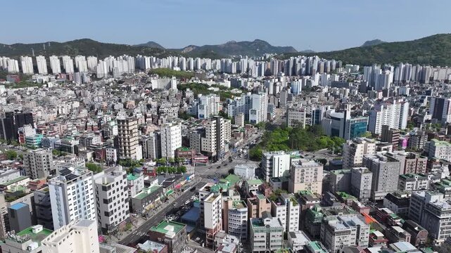 Seoul Eunpyeong-gu Yeokchon Station Intersection Apartment Residential Area Road Traffic