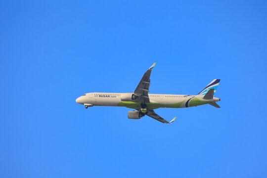 Air Busan Airbus A321 climbing after departure on February 22, 2025 in Fukuoka, Japan.