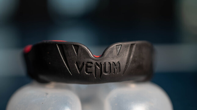 Venus mouth guard fight sport copy space background image, fight sport theme