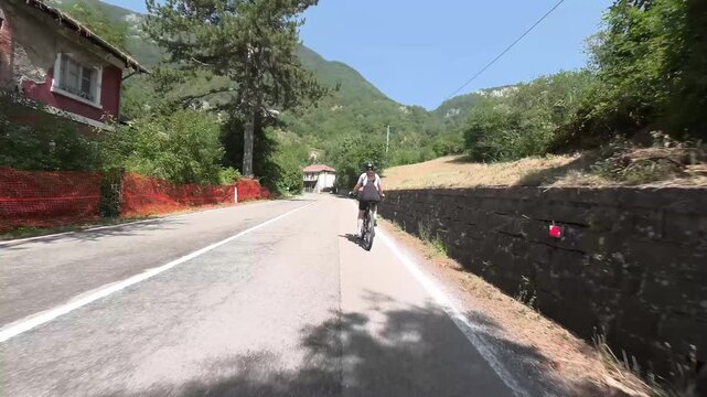 Giro in bici MTB SS63