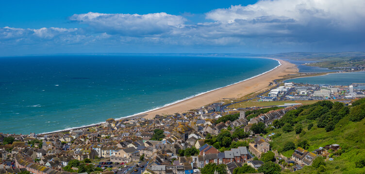 Panoramic view of barrier beach (Chesil Beach), Isle of Portland near Weymouth, Jurassic Coast, Dorset, Southern England