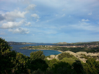 Obraz premium vista panoramica di mare che collega la Sardegna con la Corsica