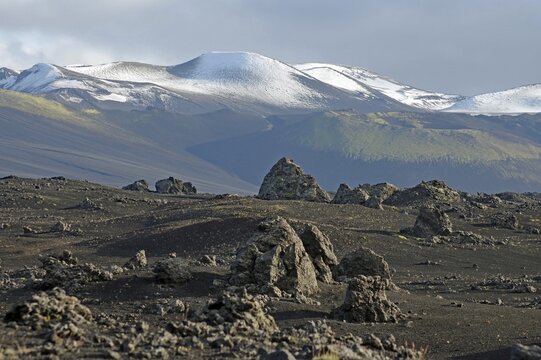 Stone desert and snow-capped mountains, deserted expanses, Fjallabak, Fjallabak nature reserve, highlands, Iceland
