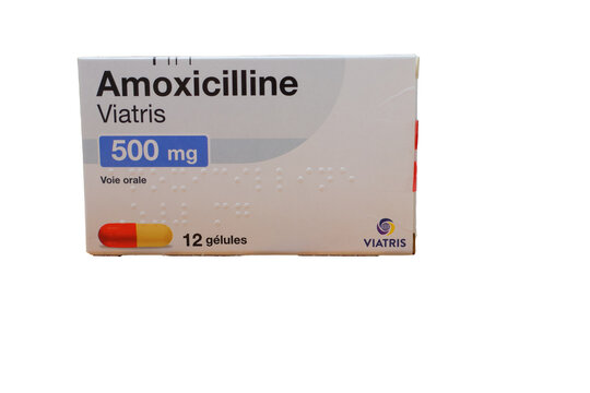 G&eacute;lules de m&eacute;dicament amoxicilline 500 mg de Viatris