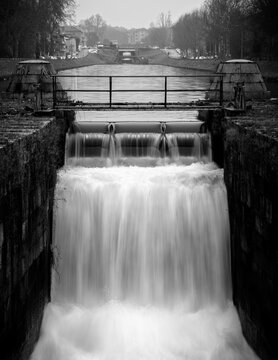 Photo of a lock on the river