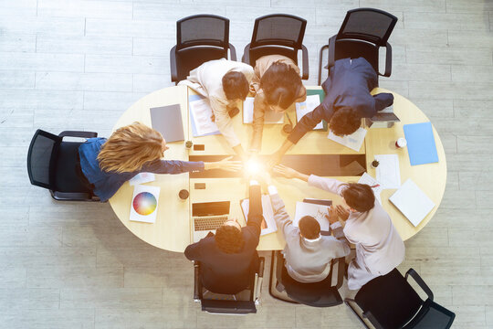 Successful happy workers Group of business people with Multiethnic workers with in company workers Group of asian business people and support Teamwork in the meeting room at modern office.