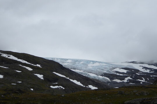 Gletscher an Norwegische Landschaftsroute Sognefjellet (FV 55)
