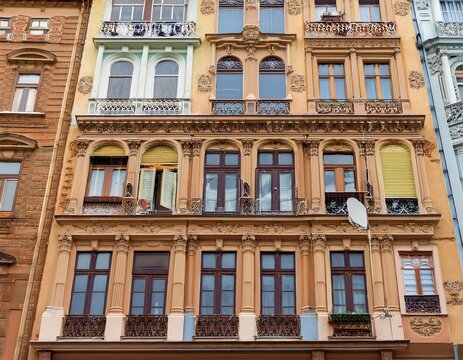 seamless tile of city building exterior texture vintage building facade