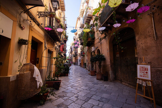 Palermo, Italy; January 1st: Streets in the old part of the city and traditional Sicilian shops.