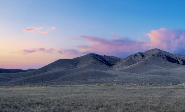 Sunrise on Mountain with Cloud in Sky