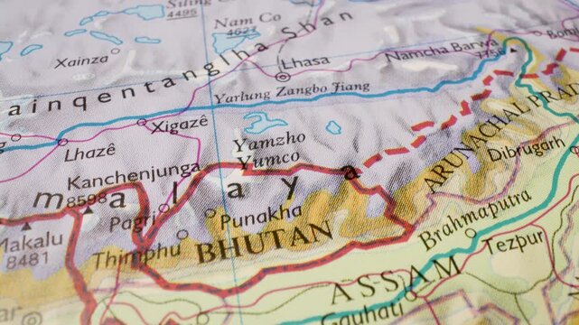 Route from Bhutan to Lhasa, Tibet over the Himalayas on a detailed atlas map