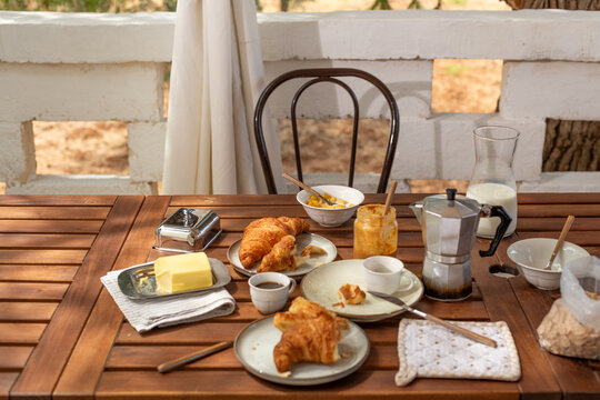 Italian Summer Breakfast: Authentic Moments on a Rustic Patio