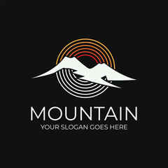 Naklejka premium Mountain logo vector illustrations design icon template