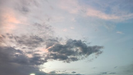 Obraz premium pinky bluish sky and clouds