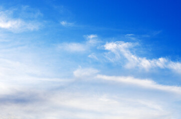 Naklejka premium White clouds in blue sky