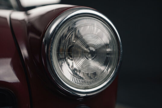 Round Vintage Car Headlight With Chrome Trim