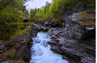 계곡,바위,폭포,슬레타포센,Slettafossen,베르마,Verma,뫼레오그롬스달,노르웨이 © JinChang