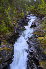 계곡,바위,폭포,슬레타포센,Slettafossen,베르마,Verma,뫼레오그롬스달,노르웨이 © JinChang