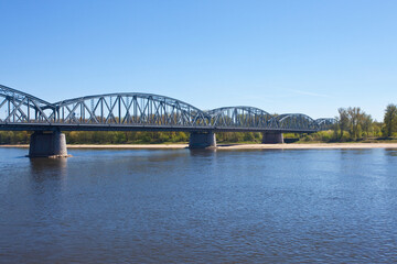 Most drogowy na Wiśle, Toruń, Polska, Road bridge over the Vistula River, Toruń, Poland  © 123108 Aneta