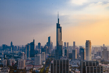 Naklejka premium Nanjing Skyline with Zifeng Tower at Sunset