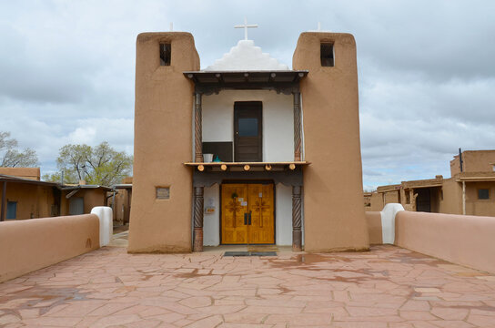 TAOS NEW MEXICO UNITED STATES OF AMERICA:  San Geronimo Chapel of St. Jerome Church . In Taos NM USA.  Saint Jerome, or San Geronimo, is the patron saint of the pueblo. 