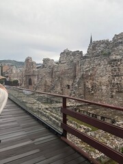 Ruiny zabytki Bośnia i Hercegowina  © Nadia