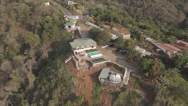 La Vista Glamp, Los Altos de Sucre, Venezuela - D Log M