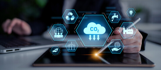 Obraz premium Carbon reduction at the center of sustainable strategies, including renewable energy, recycling, clean water, innovation, global responsibility, and eco-friendly industry Latch