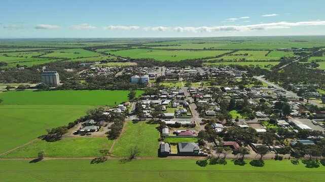 Bute, South Australia &ndash; 4K aerial drone view of rural township, Yorke Peninsula farmland, agricultural landscape, residential houses, grain silos, country roads, Australian countryside.