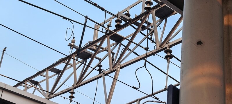 Overhead catenary support structure for electric train