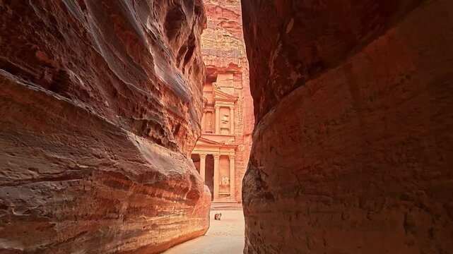Walking Through the Siq Canyon Revealing the Al Khazneh Treasury Ahead