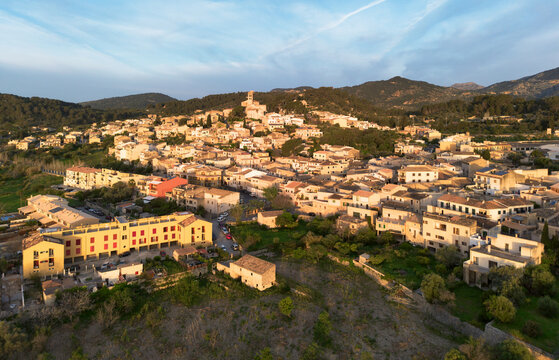Selva village, Tramuntana range, Majorca, Balearic Islands, Spain