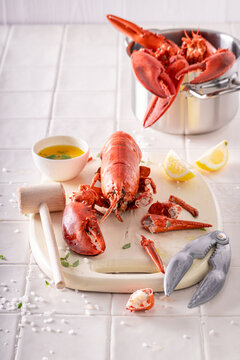 Steamed and fresh lobster flavored with citrus and butter.