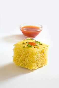 yellow spongy cake