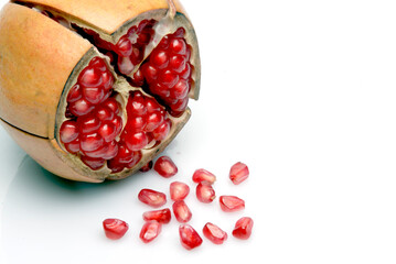 red pomegranate seeds © abc foto