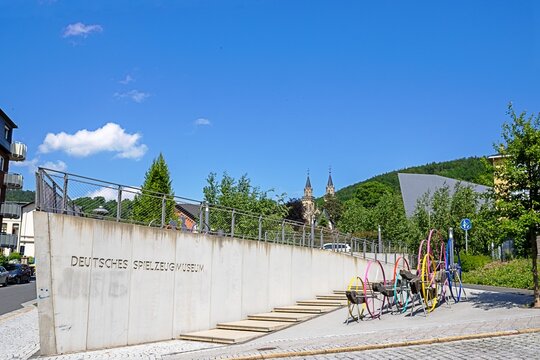 sonneberg, deutschland - 27.05.2026 - deutsches spielzeugmuseum mit textfreiraum