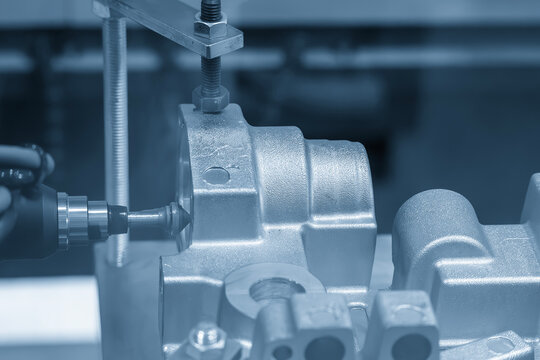 Automatic chamfering and deburring process on aluminum casting parts by an industrial robotic arm.