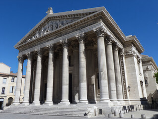 Naklejka premium Maison carrée roman temple in nîmes france