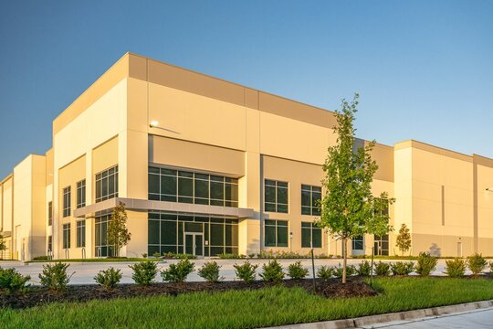 commercial warehousecommercial, warehouse, building, architecture, house, hotel, construction, sky, city, office, tree, residential, palm, estate, garden, residence, window, property, buildings, condo