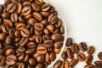 Naklejka premium Kopi Luwak Indonesian premium coffee beans isolated, selected coffee beans