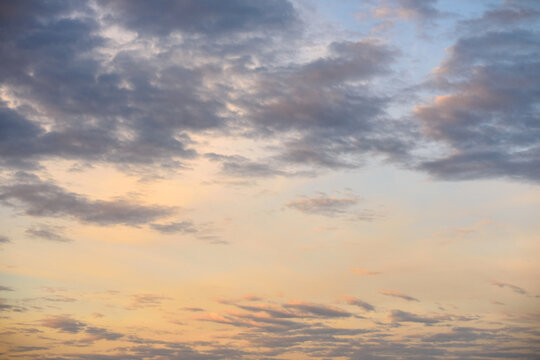Golden Hour Dawn Sky with Soft Clouds for Sky Replacement