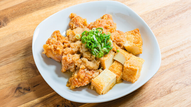 鶏肉のみぞれ煮 厚揚げ入りの和風おかず