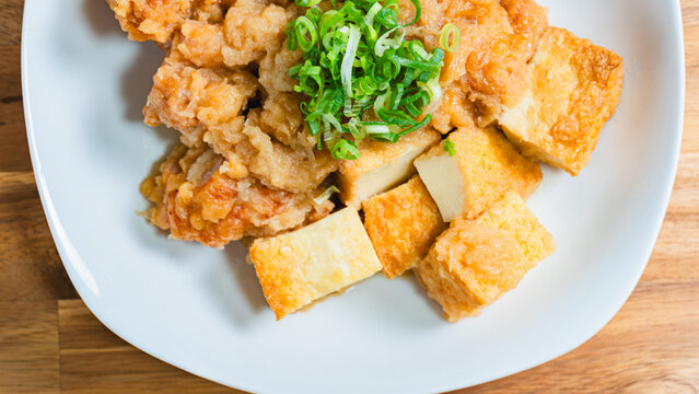 鶏肉のみぞれ煮 厚揚げ入りの和風おかず