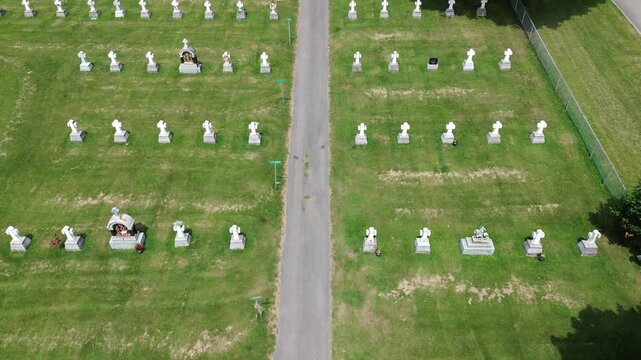 vue a&eacute;rienne d'un cimeti&egrave;re, Quebec, Canada