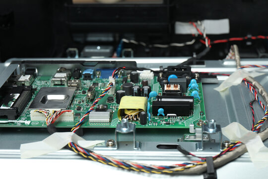 Microchips, the contents of a computer part, a chip, an electrician, equipment.