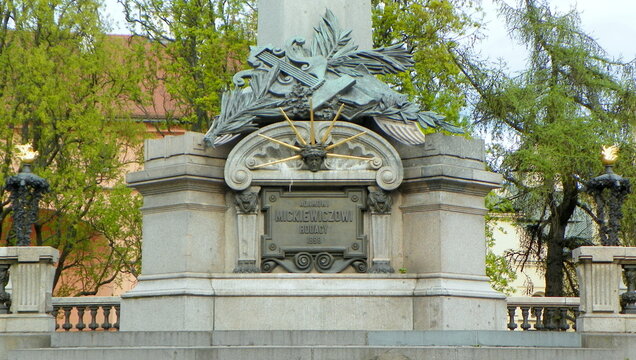 Poland, Warsaw, 25 Krakowskie Przedmieście, Adam Mickiewicz Monument, the base of the monument